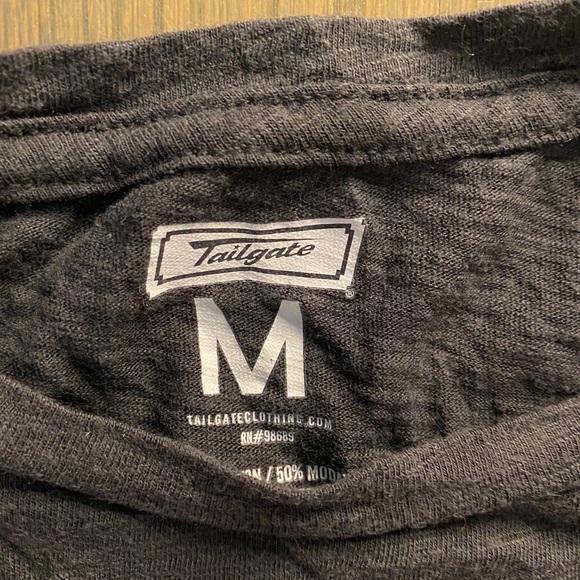 Wisconsin W t shirt - Picture 3 of 3